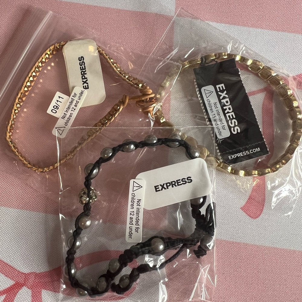 Express Gold and Black Bracelet Trio ❤️